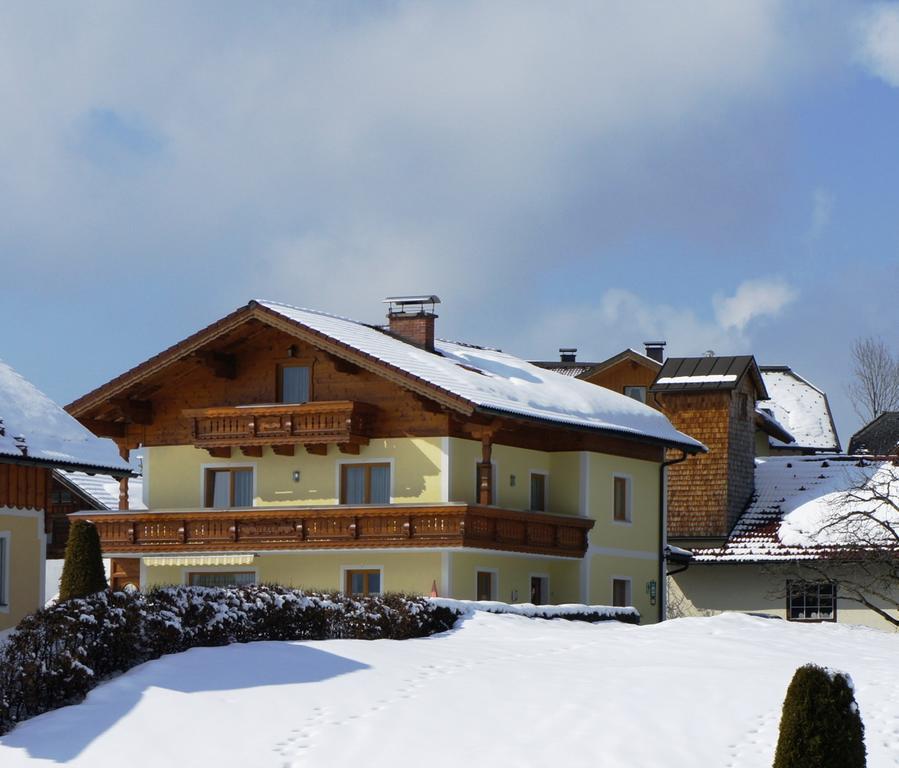 Privatzimmer Eva Leitgeb Bed and Breakfast Faistenau Esterno foto